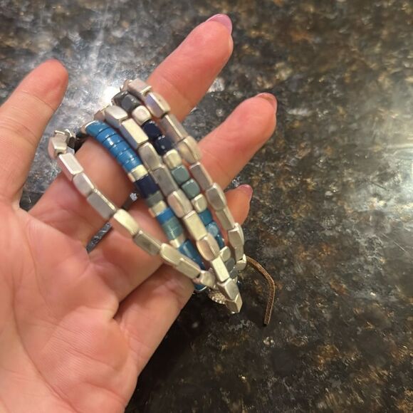 Blue and White Beaded Bracelet 5 Bracelet SET - Brand NEW - Stretch Bracelets - Picture 2 of 4